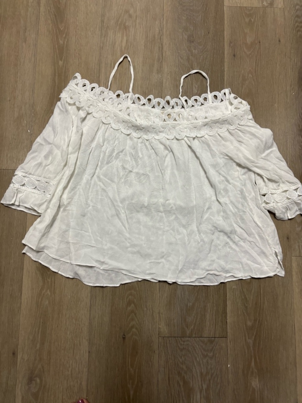 Moon River White Lace-Trim Off-Shoulder Camisole